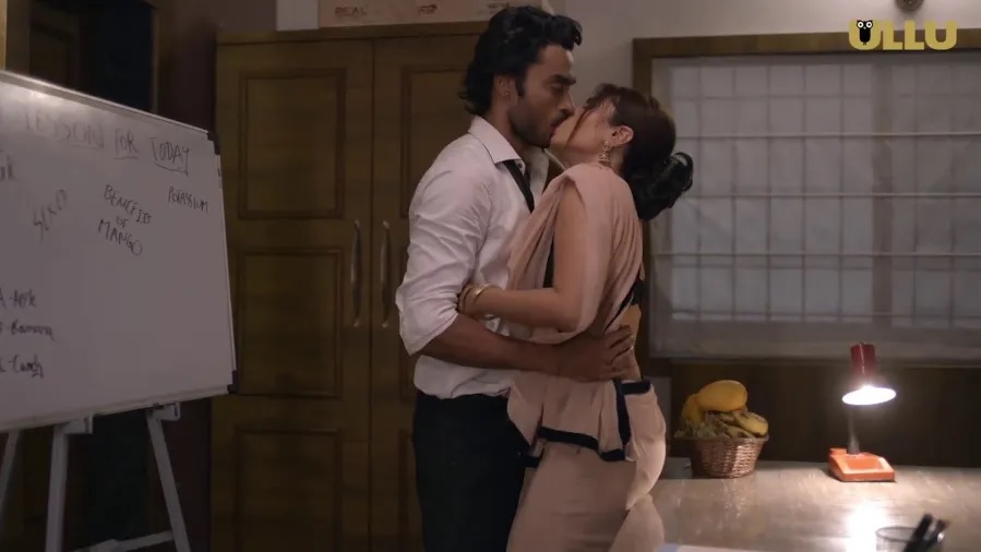 Jaal (2022) Season 1 Part 1 (Ullu Originals)