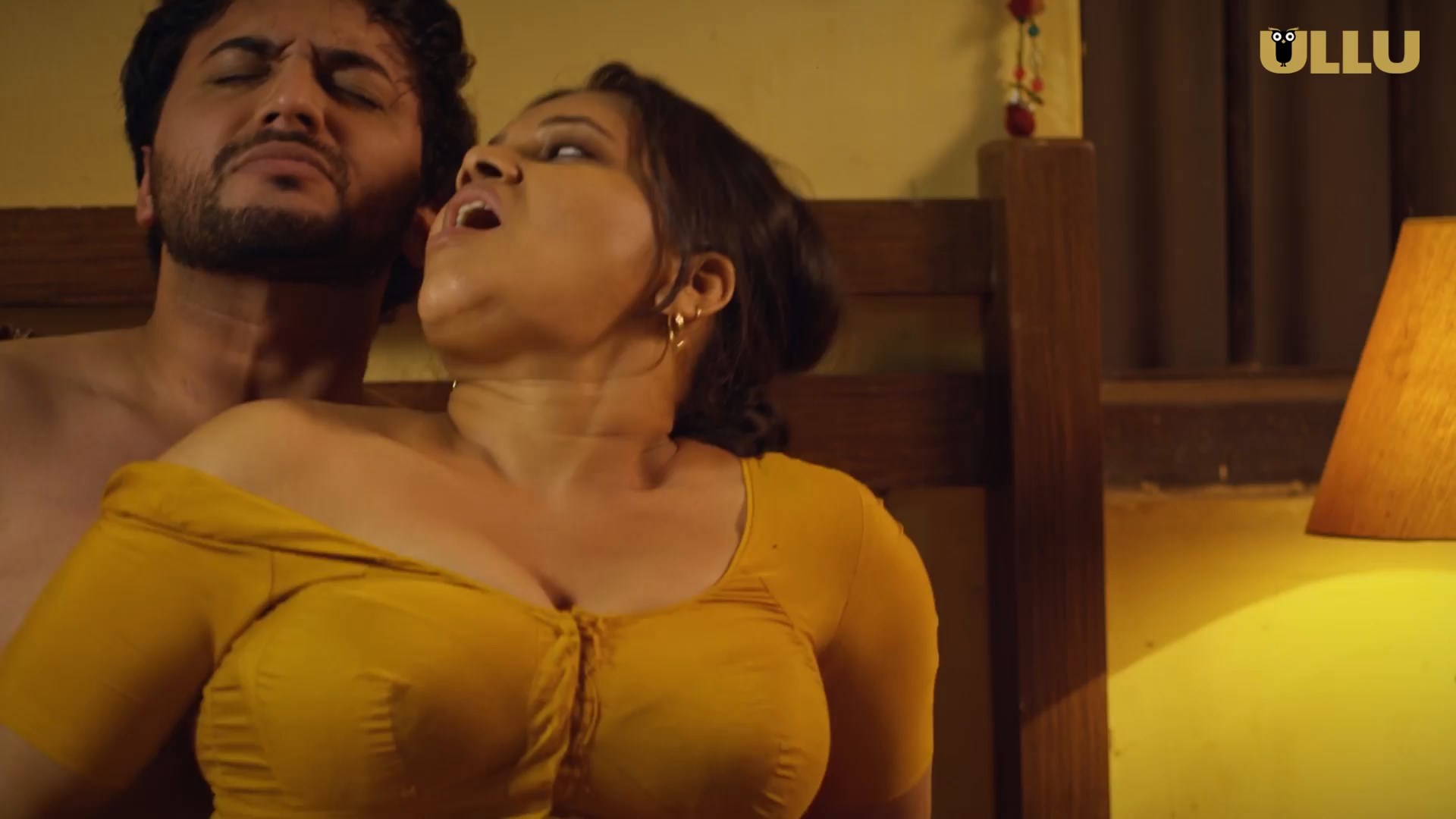 Charmsukh (Maa Devrani Beti Jethani) (2022) Season 1 Ullu Originals