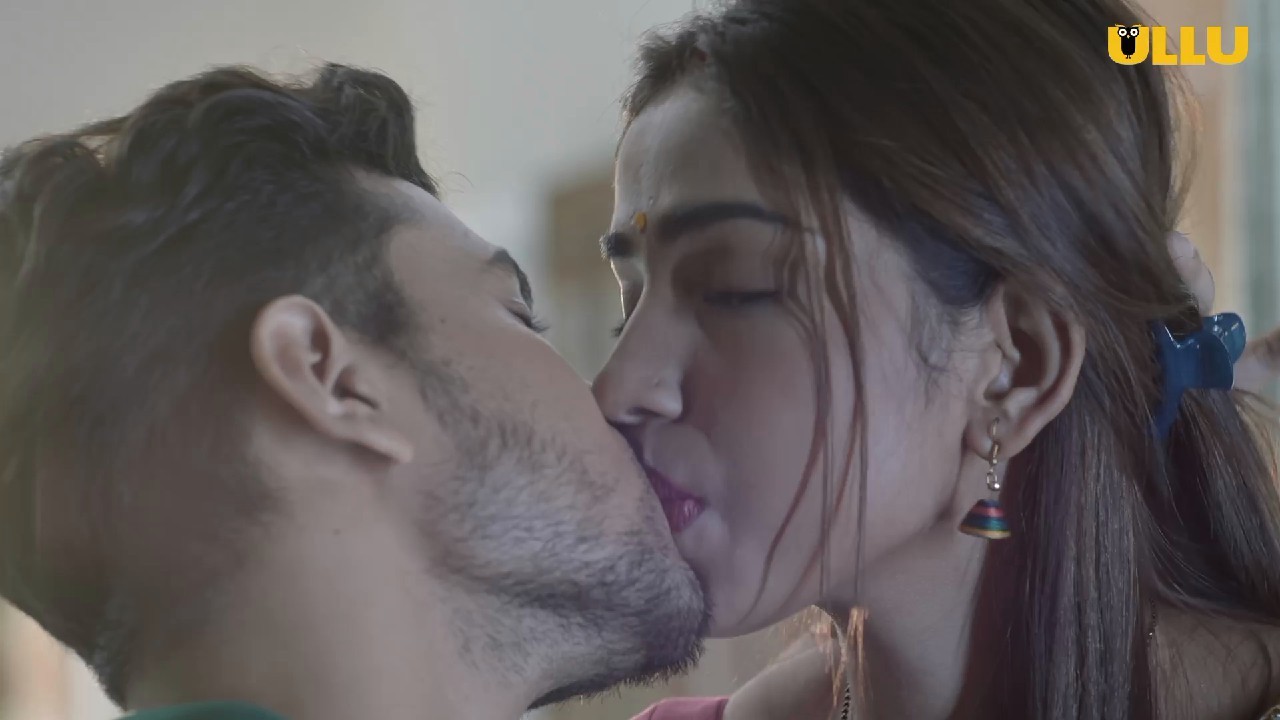 Charr Charr (Hotspot) (2021) Season 1 Ullu Originals