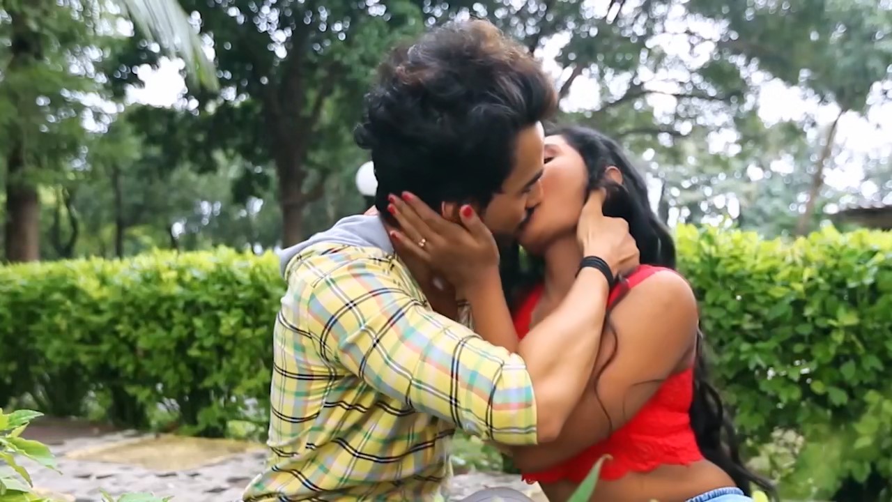 6 Inch Ka Ghoda (2020) Season 1 Episode 2 HotMasti Originals